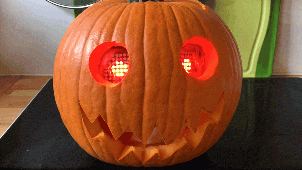 Arduino Jack O'Lantern with animated eyes